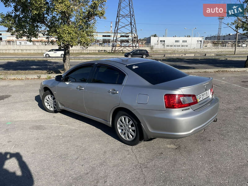 Седан Mitsubishi Galant 2008 в Запорожье