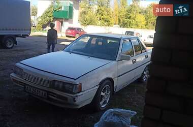 Седан Mitsubishi Galant 1986 в Харькове