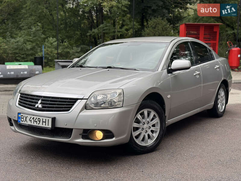 Mitsubishi Galant 2008