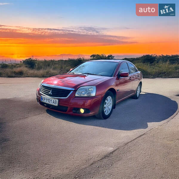 Седан Mitsubishi Galant 2009 в  фото Седан Mitsubishi Galant 2009 в