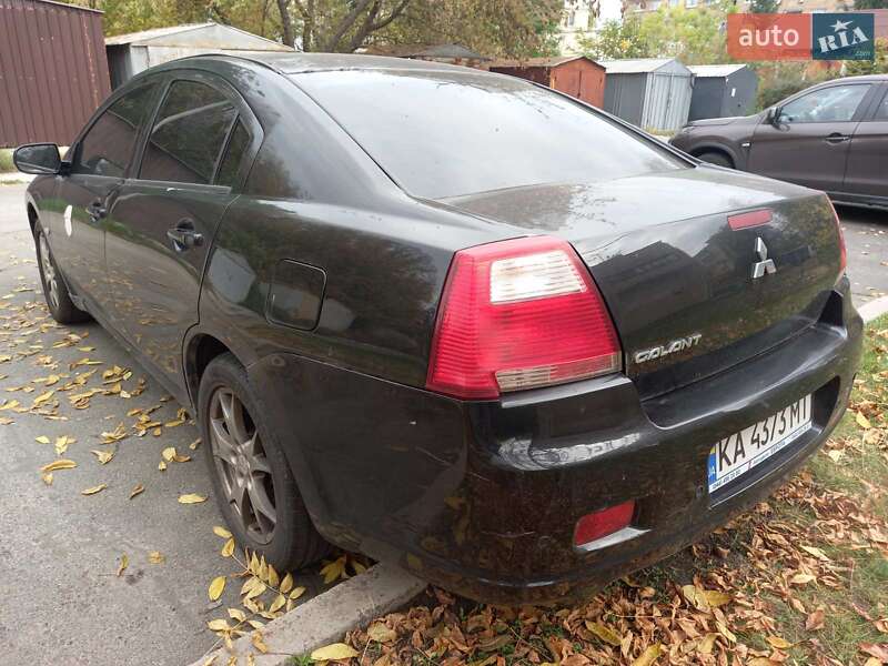 Седан Mitsubishi Galant 2007 в Киеве