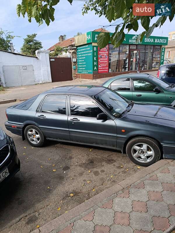 Ліфтбек Mitsubishi Galant 1991 в Миколаєві
