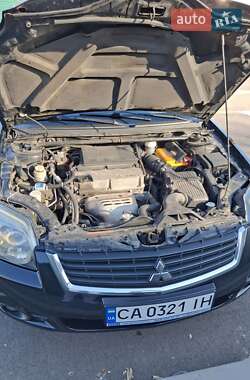 Седан Mitsubishi Galant 2009 в 