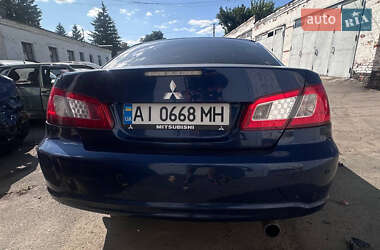 Седан Mitsubishi Galant 2008 в Умані
