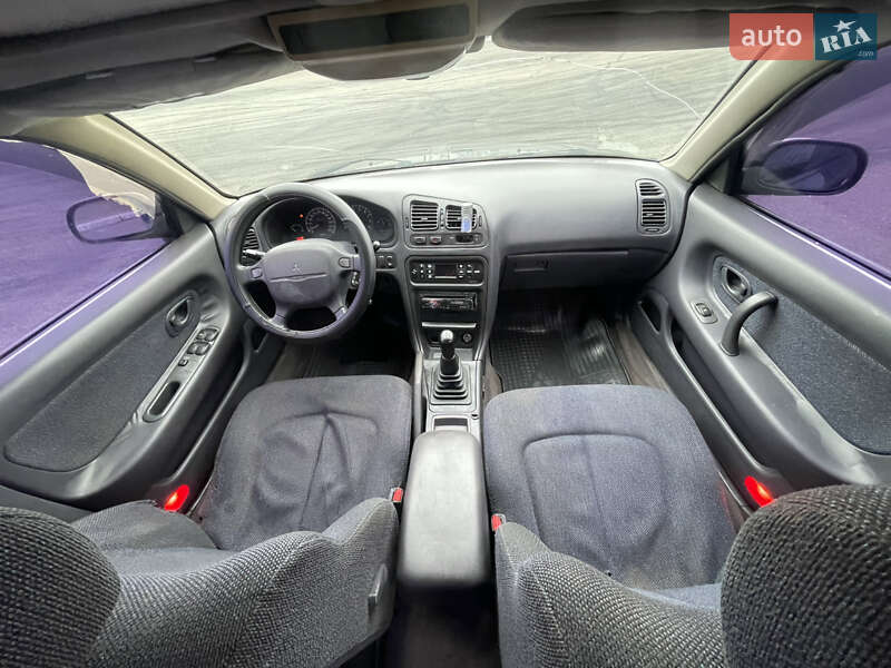 Седан Mitsubishi Galant 1993 в Одесі фото 6 Седан Mitsubishi Galant 1993 в Одесі