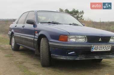 Лифтбек Mitsubishi Galant 1989 в Гайсине