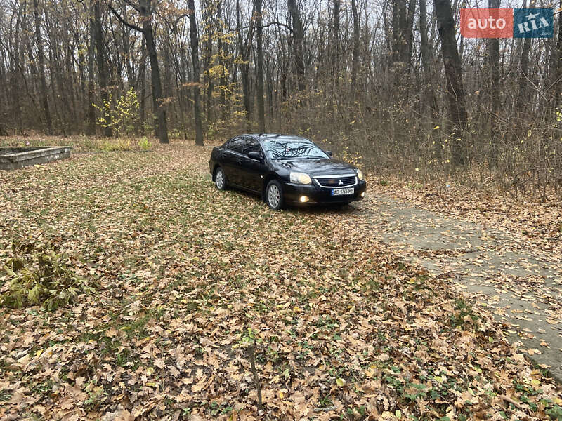 Седан Mitsubishi Galant 2009 в Ладижині
