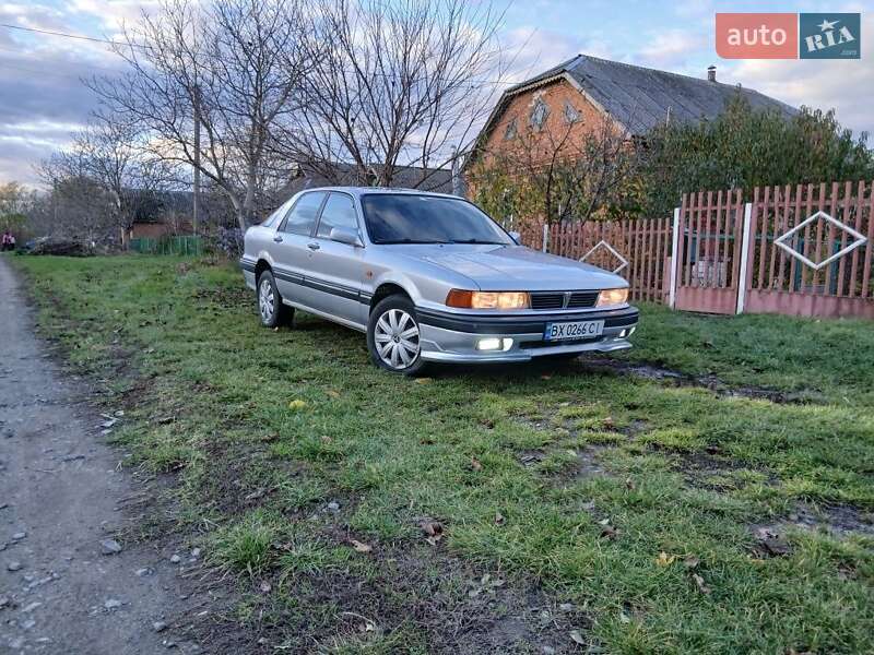 Лифтбек Mitsubishi Galant 1992 в Хмельницком фото Лифтбек Mitsubishi Galant 1992 в Хмельницком
