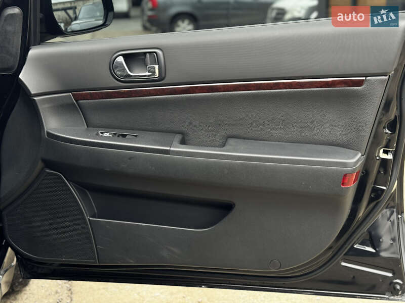 Седан Mitsubishi Galant 2008 в Житомире