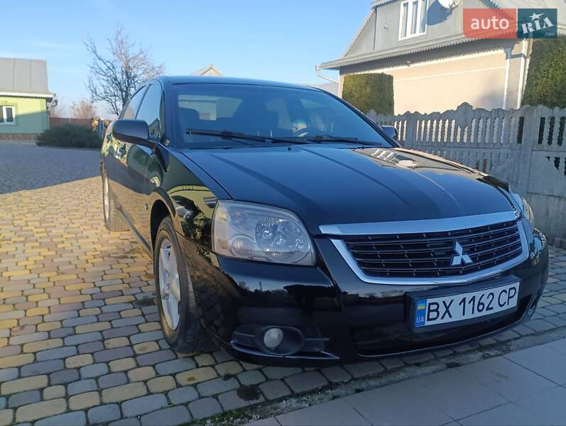 Седан Mitsubishi Galant 2008 в Снятині