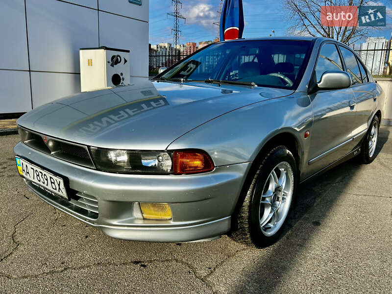 Седан Mitsubishi Galant 1997 в Киеве