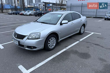 Седан Mitsubishi Galant 2009 в Києві