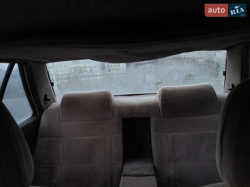 Седан Mitsubishi Galant 1987 в Одесі фото 7 Седан Mitsubishi Galant 1987 в Одесі