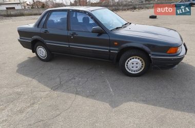 Седан Mitsubishi Galant 1991 в Николаеве