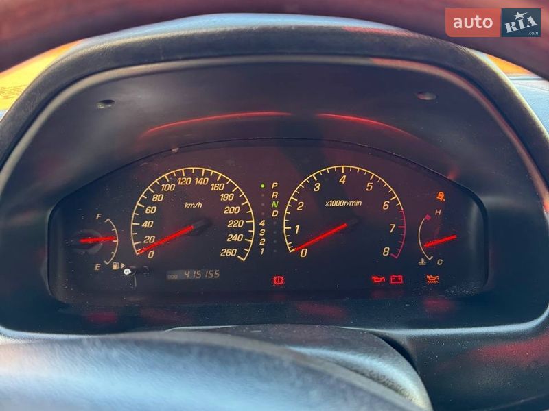 Седан Mitsubishi Galant 1999 в Градижске