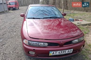 Седан Mitsubishi Galant 1993 в Черновцах