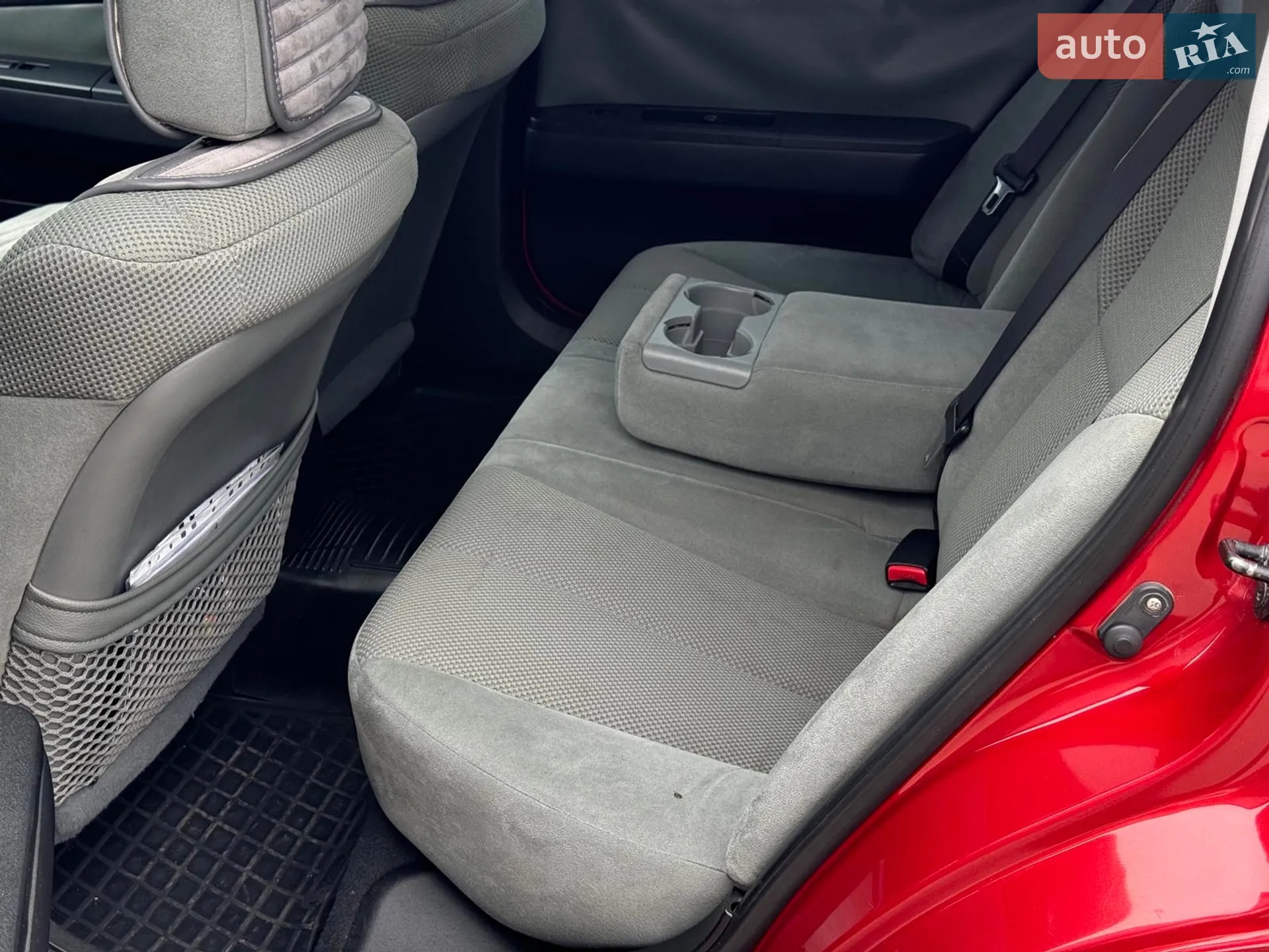 2012 Mitsubishi Galant - мініатюра 17