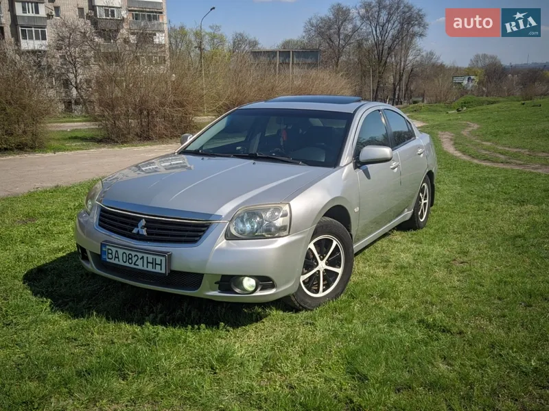 Mitsubishi Galant 2009