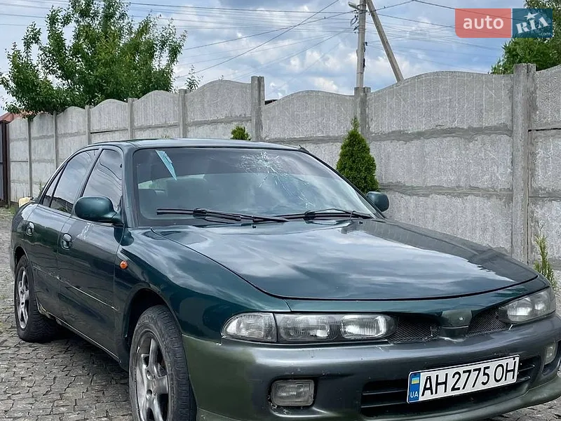 Mitsubishi Galant