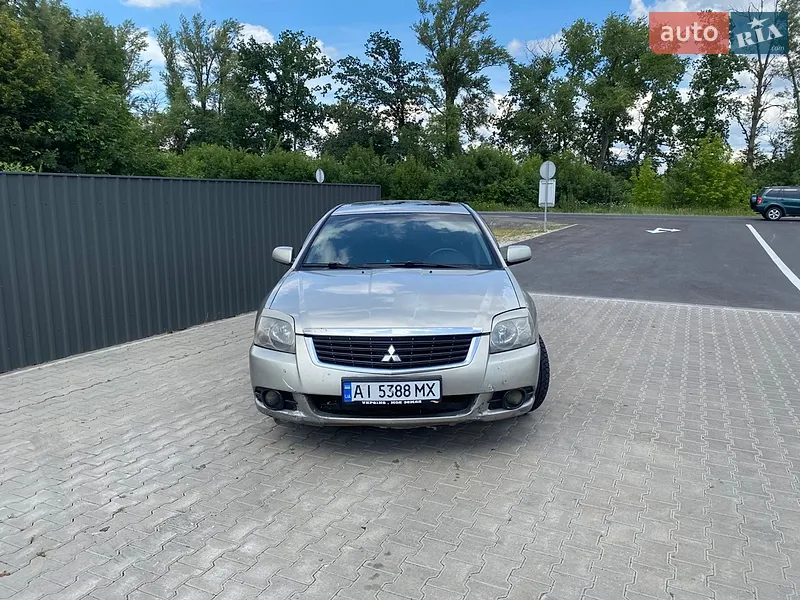 Mitsubishi Galant 2008