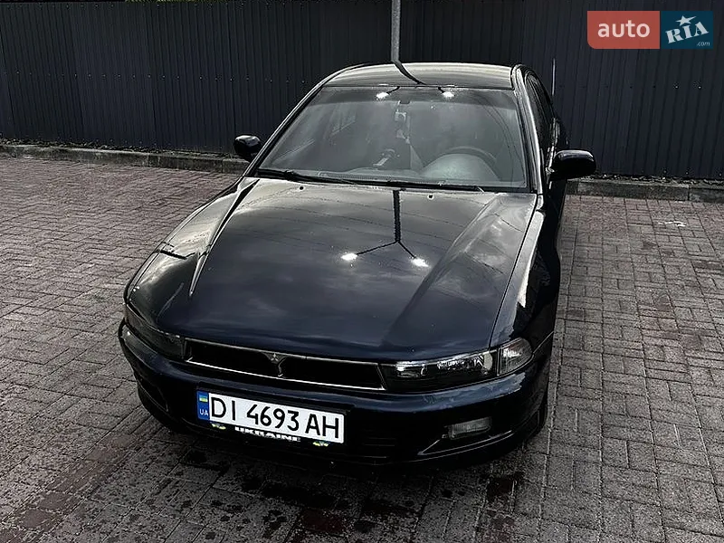 Mitsubishi Galant