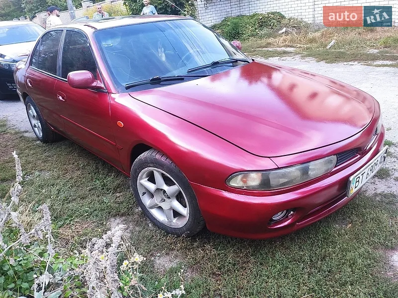 Mitsubishi Galant