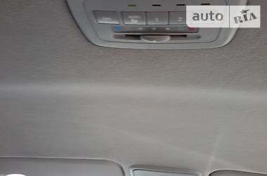 Минивэн Mitsubishi Grandis 2008 в 