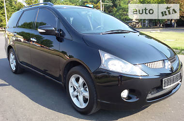 Минивэн Mitsubishi Grandis 2008 в 