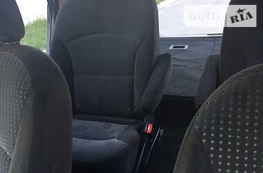 Мінівен Mitsubishi Grandis 2005 в 