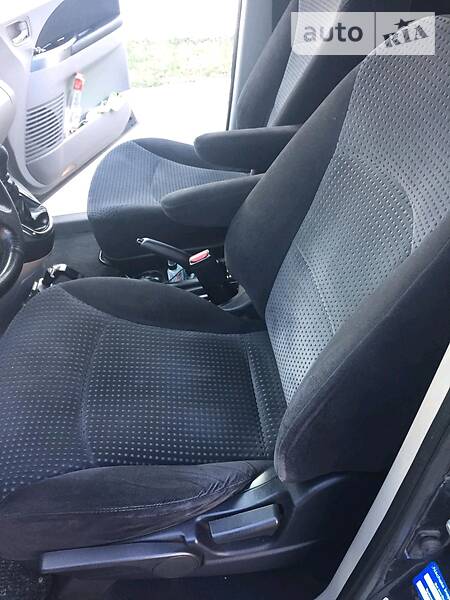 Мінівен Mitsubishi Grandis 2005 в Львові