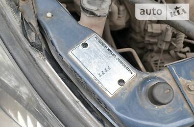 Мінівен Mitsubishi Grandis 2006 в 