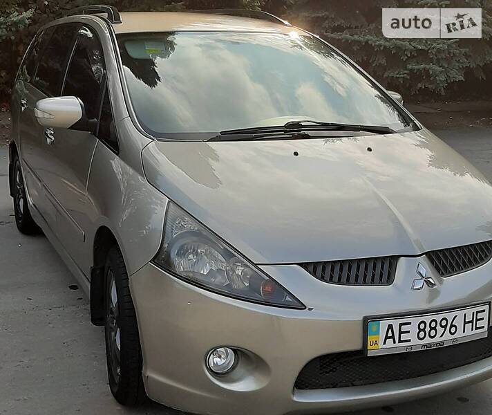 Минивэн Mitsubishi Grandis 2007 в Днепре