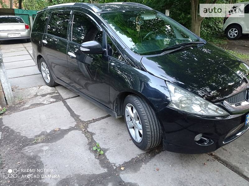 Mitsubishi Grandis