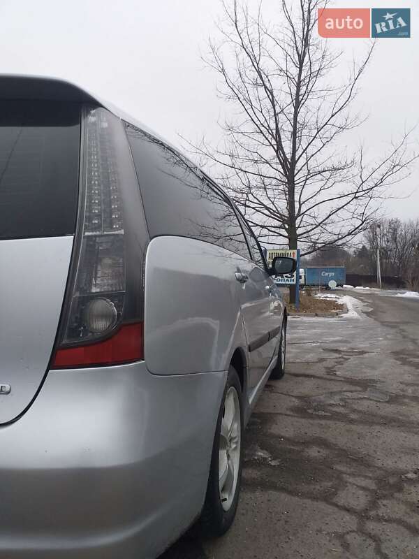 Минивэн Mitsubishi Grandis 2005 в Полтаве