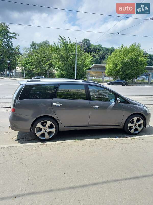 Минивэн Mitsubishi Grandis 2008 в Киеве