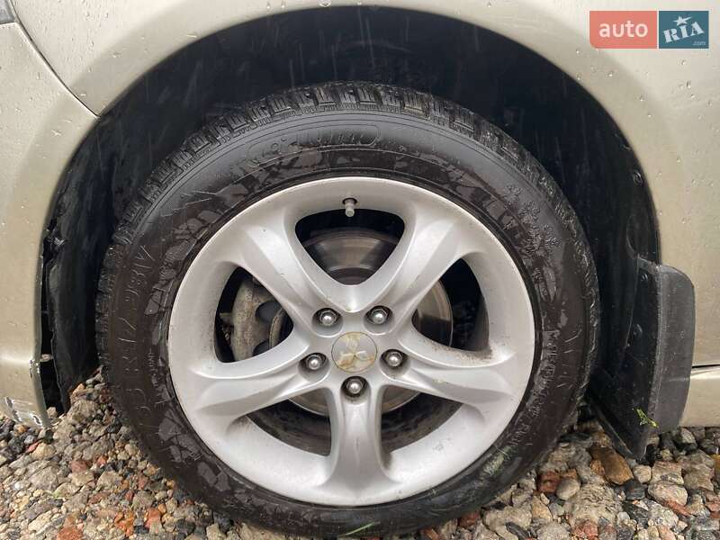 Минивэн Mitsubishi Grandis 2006 в Одессе