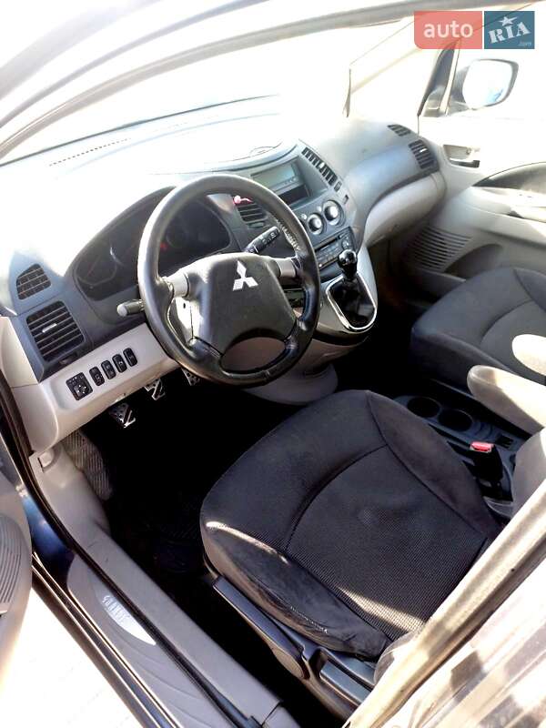 Мінівен Mitsubishi Grandis 2006 в Вінниці