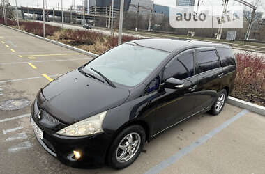 Минивэн Mitsubishi Grandis 2008 в Киеве