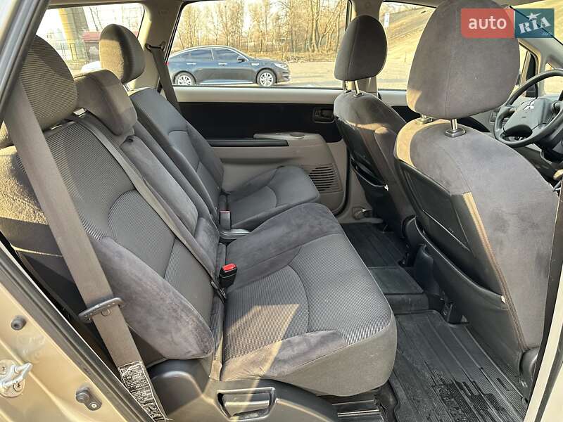 Минивэн Mitsubishi Grandis 2007 в Киеве