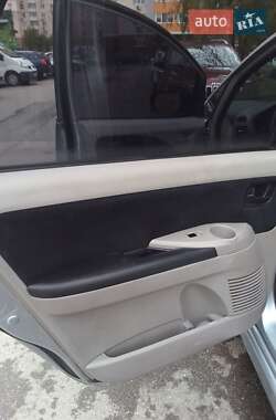 Минивэн Mitsubishi Grandis 2007 в 