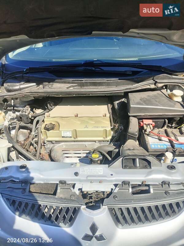 Мінівен Mitsubishi Grandis 2006 в Чернігові