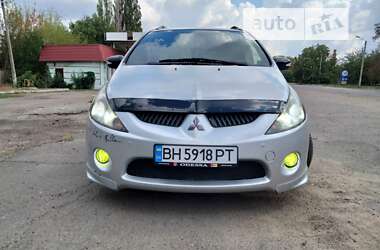 Минивэн Mitsubishi Grandis 2007 в Раздельной