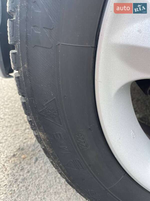 Минивэн Mitsubishi Grandis 2004 в Бродах