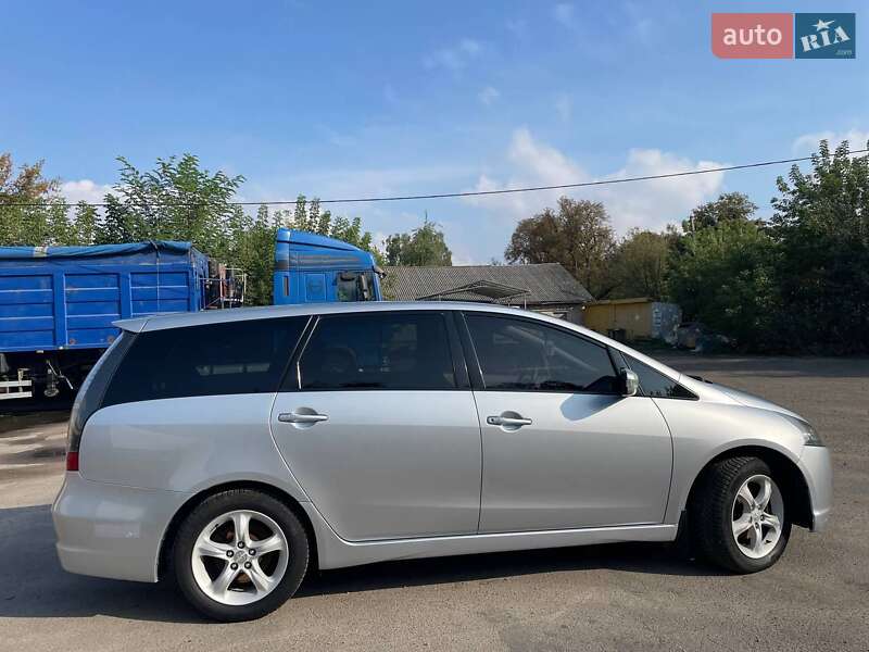 Минивэн Mitsubishi Grandis 2004 в Бродах