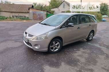 Минивэн Mitsubishi Grandis 2008 в 