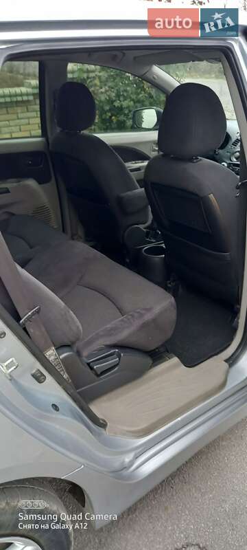 Мінівен Mitsubishi Grandis 2006 в Чернівцях