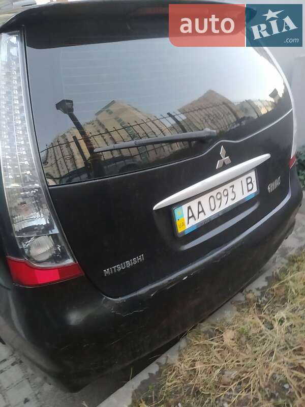 Минивэн Mitsubishi Grandis 2008 в Киеве