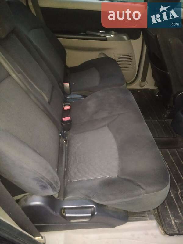 Минивэн Mitsubishi Grandis 2008 в Киеве