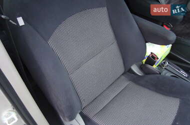 Мінівен Mitsubishi Grandis 2008 в 