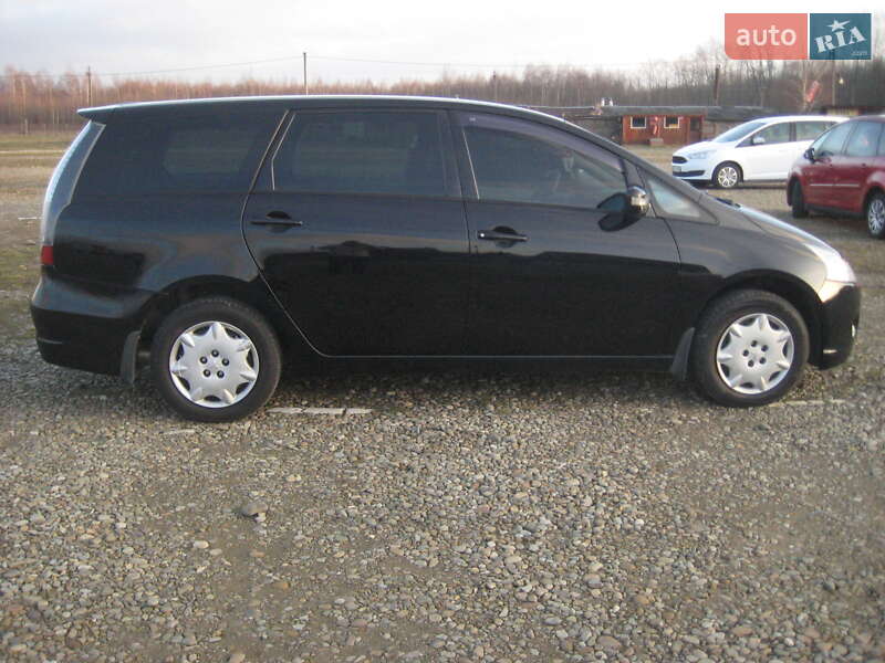 Минивэн Mitsubishi Grandis 2008 в Ивано-Франковске